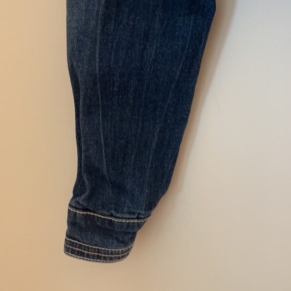 Amethyst jeans Medium and Distressed Jean Short Jean-jacket - Picture 3 of 5